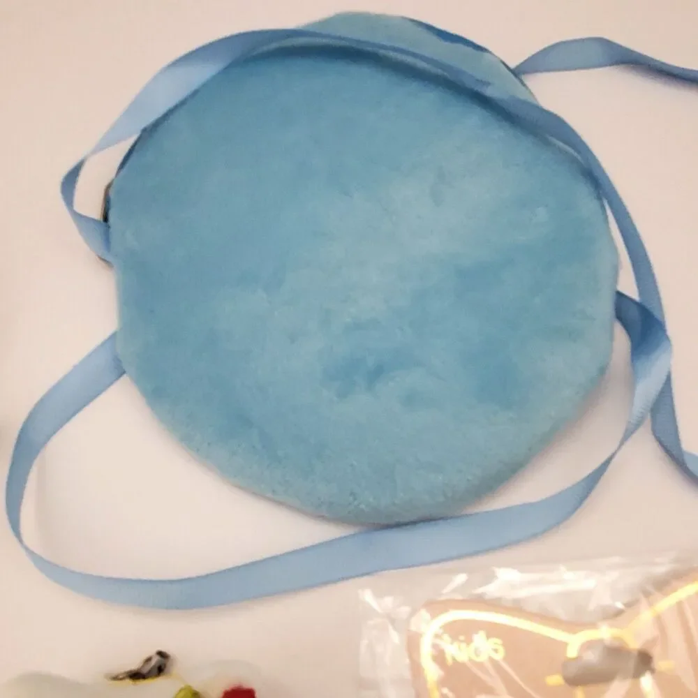 Hello Kitty Jewlery Bag Carrying Pouch With Bracelet, Plush And Charm. Kid's
